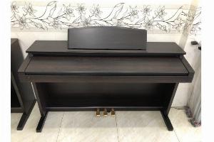 Piano roland HP-230
