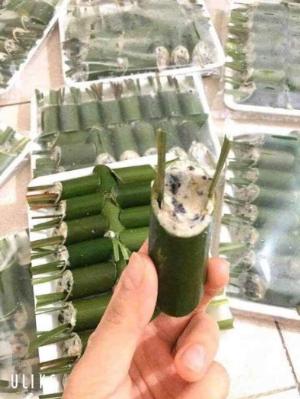 Chả ốc nhồi ống tre nứa 1khay 16-18 ống