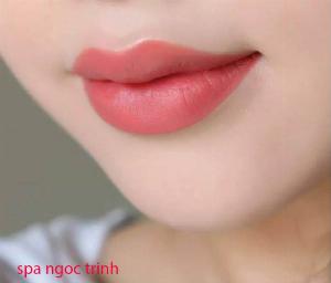 Phun môi pha lê bao nhiêu tiền