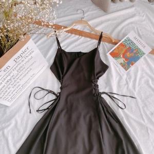 Đầm MiDi Đen Xoè 2 Dây Đan