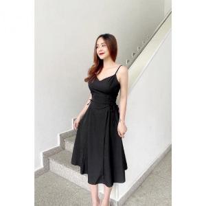 Đầm MiDi Đen Xoè 2 Dây Đan