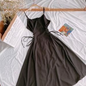 Đầm MiDi Đen Xoè 2 Dây Đan