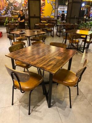 Ghế cafe sắt nệm PCM retro