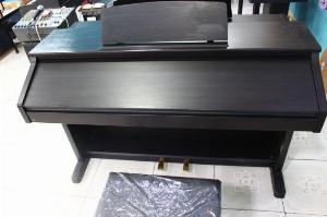 Piano KAWAI RT1