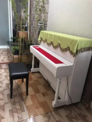 Piano SAMICK SU118P
