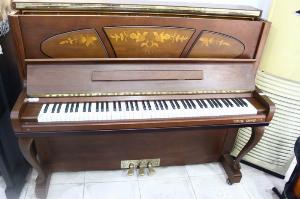 Piano Youngchang u121