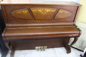 Piano Youngchang u121