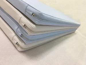 Nệm chơi VINALON cho trẻ nhỏ.