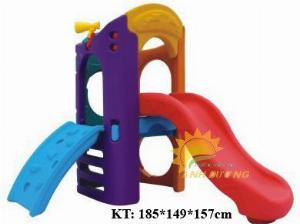 Cầu trượt nhựa màu sắc