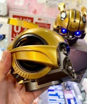 Loa Bluetooth Kiểu Dáng Transformers Bumblebee, Kiêm Đài FM, Âm Thanh Siêu Trầm Hay BH 3T