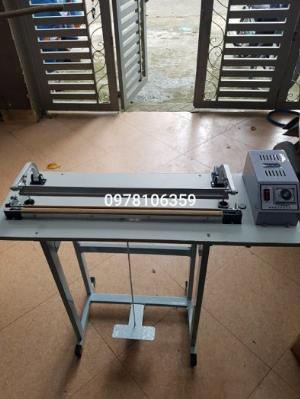 Máy hàn túi dập chân SF800, máy ép miệng bao nilon, máy ép túi nhựa dài 80cm
