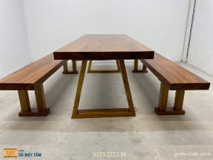Bộ bàn ghế gỗ tự nhiên nguyên khối dài 2,2 x 81 x 7