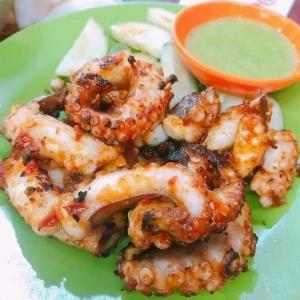 Râu bạch tuộc to oành 1 ký ưu đãi
