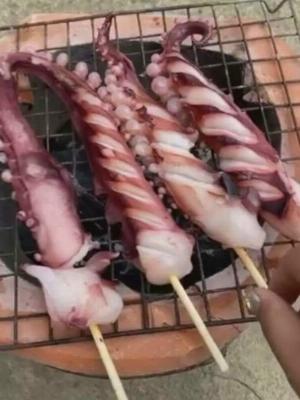 Râu bạch tuộc to oành 1 ký ưu đãi