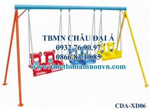 Xích đu 6 chỗ hình con gấu vui nhộn