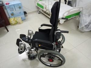 Cần thanh lý xe lăn điện CT CARE D303