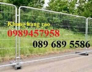 Hàng rào điều tiết giao thông, hàng rào chắn tạm thời, Hàng rào chắn có bánh xe