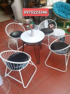 Bàn ghế sắt mỹ nghệ
