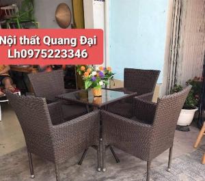Cần thanh lý bàn ghế cafe nhựa giả mây Diana hàng xuất khẩu tồn kho