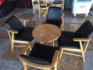 Bàn ghế cafe gỗ sơn P,U