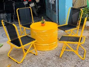 Bộ ghế sắt lưới xếp nhiều màu giá hạt giẻ