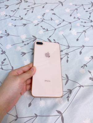 Bán điện thoại iphone 8 plus màu vàng hồng