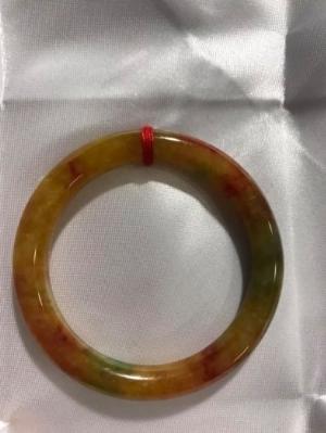 Vòng tay đá cẩm thạch Tứ Quý 50mm bóng đẹp thiệt size vòng 50mm x dầy 8mm mệnh kim mệnh thổ màu vàng anh lam xanh đỏ đẹp thiệt nhe nữ 50kg - 55kg có 480k ạ