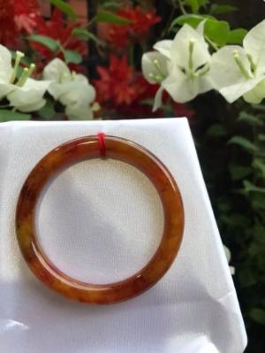 Vòng tay đá cẩm thạch Tứ Quý 50mm bóng đẹp quá Size vòng 50mm x dầy 8mm