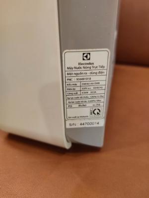 Máy tắm nước nóng trực tiếp Electrolux .