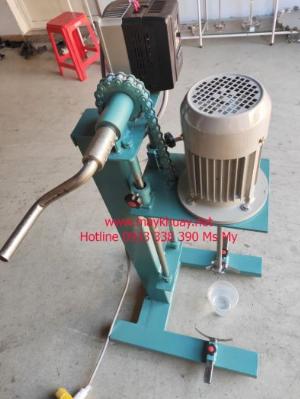 Máy khuấy hóa chất quay tay