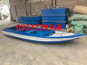 Thuyền, cano gắn động cơ, thuyền chở hàng
