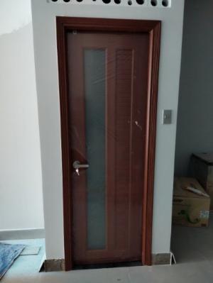 Cửa nhựa vệ sinh giả gỗ
