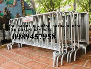 Sản xuất khung hàng rào di động, hàng rào cách ly khu vực Covid có sẵn