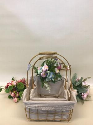 Set 2 giỏ sắt lưới mạ vàng cắm hoa vải tote viền ren có quai xách - PLNK07