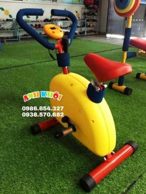 Tập gym chạy bộ mini cho trẻ em