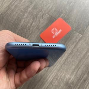 Iphone XR 64g quốc tế , likenew 99%, sở hữu chỉ từ 840k