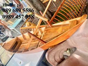 Mẫu thuyền trang trí đẹp nhất 2022, Thuyền gỗ trang trí tại Hà Nội