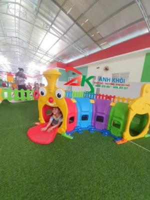 Hầm chui sâu trẻ em