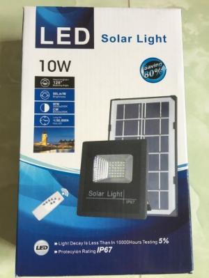 Bóng tích điện năng lượng mặt trời 10W có điều khiển