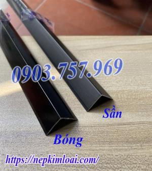 Nẹp v màu đen