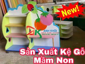 Kệ đồ chơi mầm non