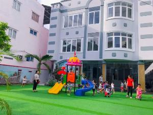Cầu trượt trẻ em cao cấp