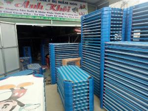 Giường mầm non