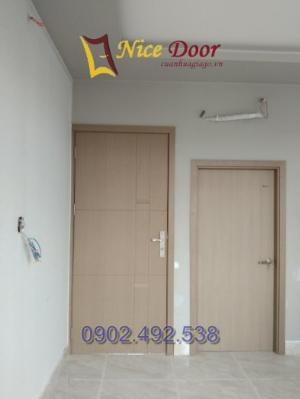 Gia cửa nhựa