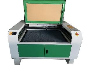 Máy khắc laser YH 4060