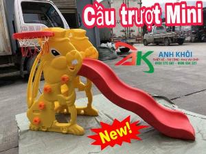 Cầu trượt mini em bé