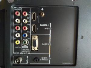 Toshiba 32 inch LED tivi qua sử dụng