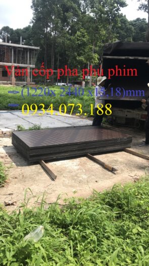 Ván phim giá rẻ tại kho, giao hàng tận nơi