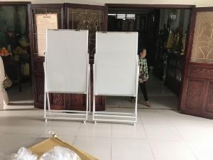 Bảng Flipchart Từ Hàn Quốc Chân Sắt Sơn Tĩnh Điện