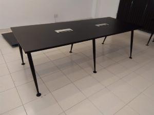 Bàn họp chân sắt tháo lắp sơn tĩnh điện